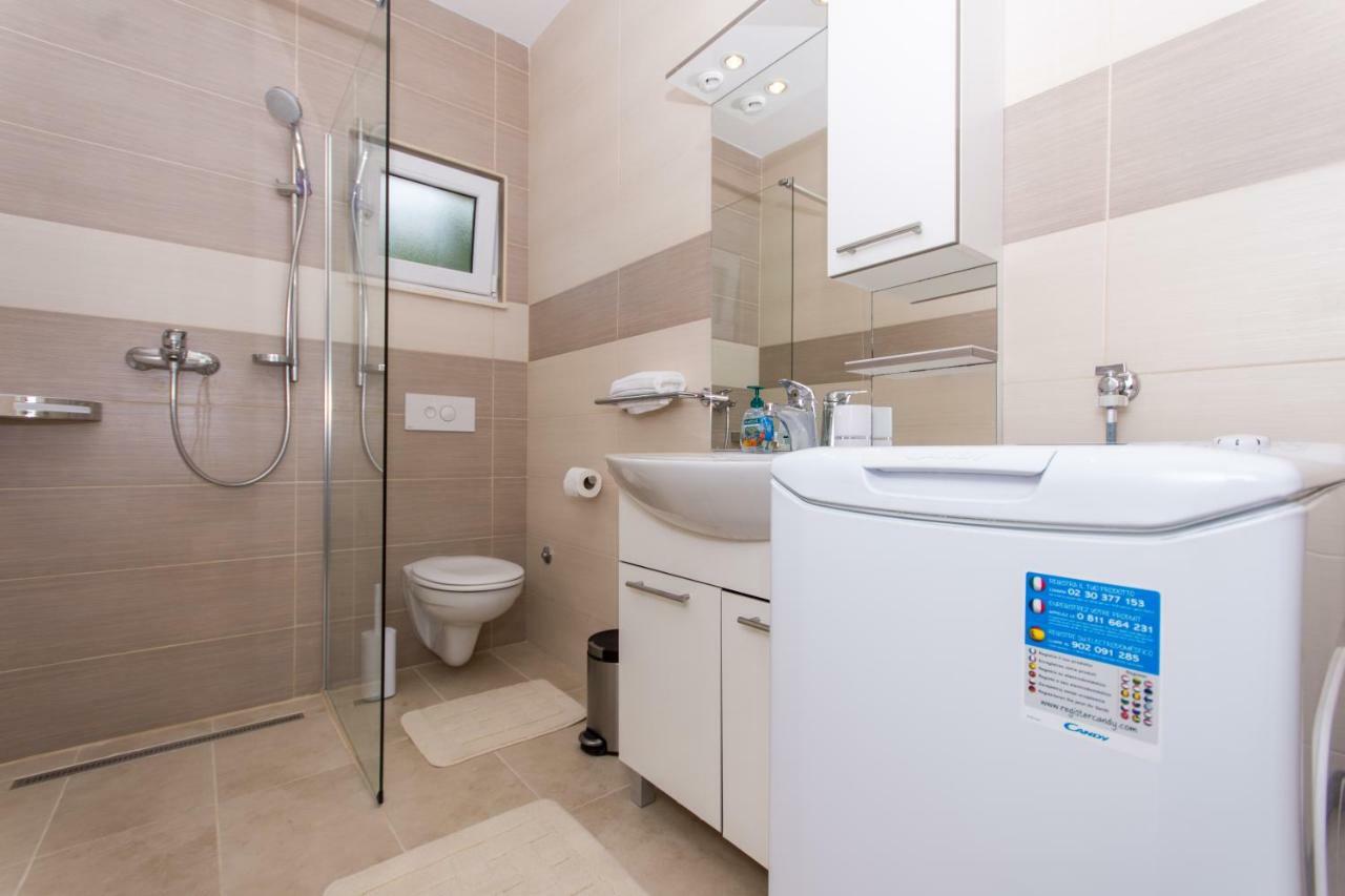 Apartment Sandra Trogir Extérieur photo