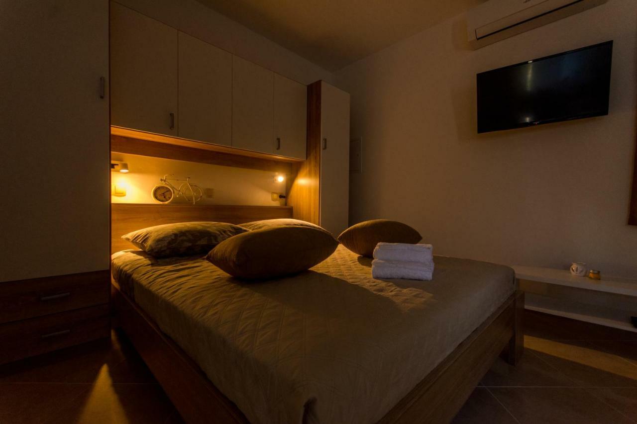 Apartment Sandra Trogir Extérieur photo
