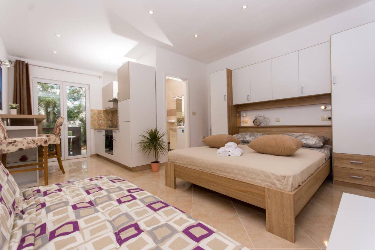 Apartment Sandra Trogir Extérieur photo